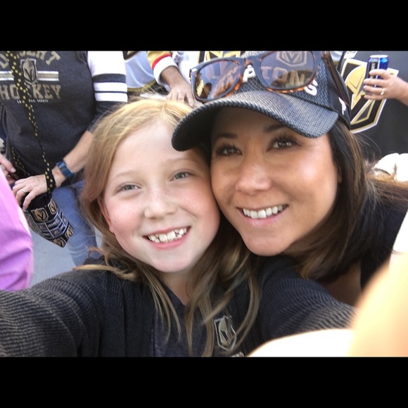 Meet your Posher, Addison - Picture 1 of 1